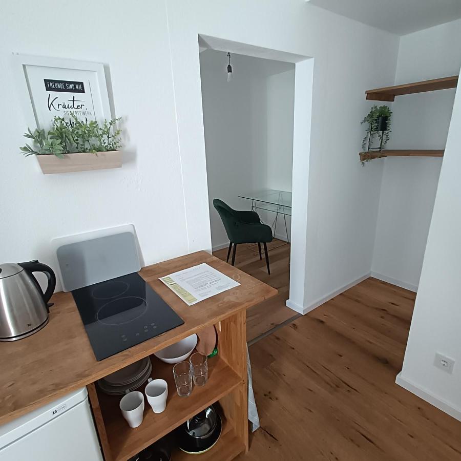 Apartments & Moeblierte Zimmer In Kahl Am Main, Kontaktloser Self Check-In, W-Lan, Schreibtisch, Duschbad, Kuechenzeile, Pkw-Plaetze Exterior foto