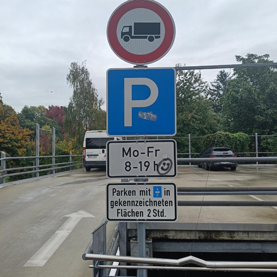Apartments & Moeblierte Zimmer In Kahl Am Main, Kontaktloser Self Check-In, W-Lan, Schreibtisch, Duschbad, Kuechenzeile, Pkw-Plaetze Exterior foto