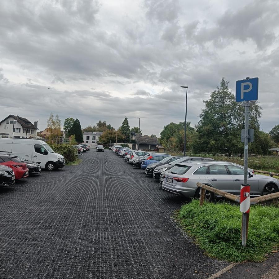 Apartments & Moeblierte Zimmer In Kahl Am Main, Kontaktloser Self Check-In, W-Lan, Schreibtisch, Duschbad, Kuechenzeile, Pkw-Plaetze Exterior foto